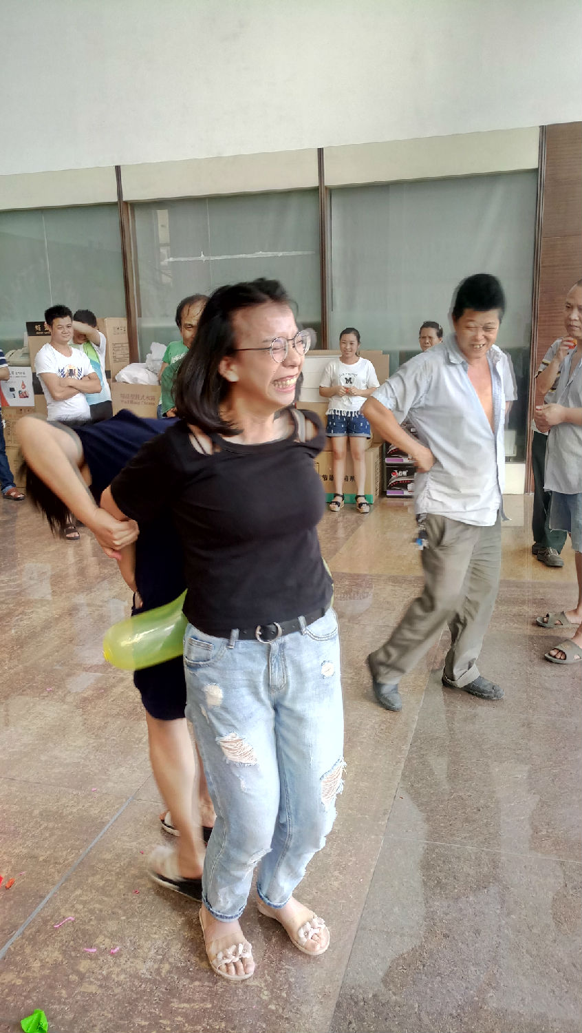 和佳庭蹲便器水箱生日會現(xiàn)場 和佳庭蹲便器水箱生日會現(xiàn)場