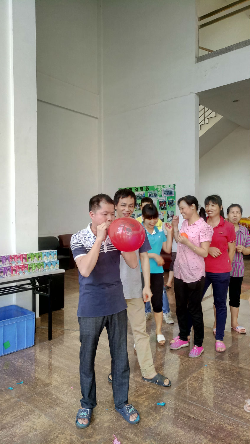 和佳庭蹲便器水箱生日會現(xiàn)場 和佳庭蹲便器水箱生日會現(xiàn)場